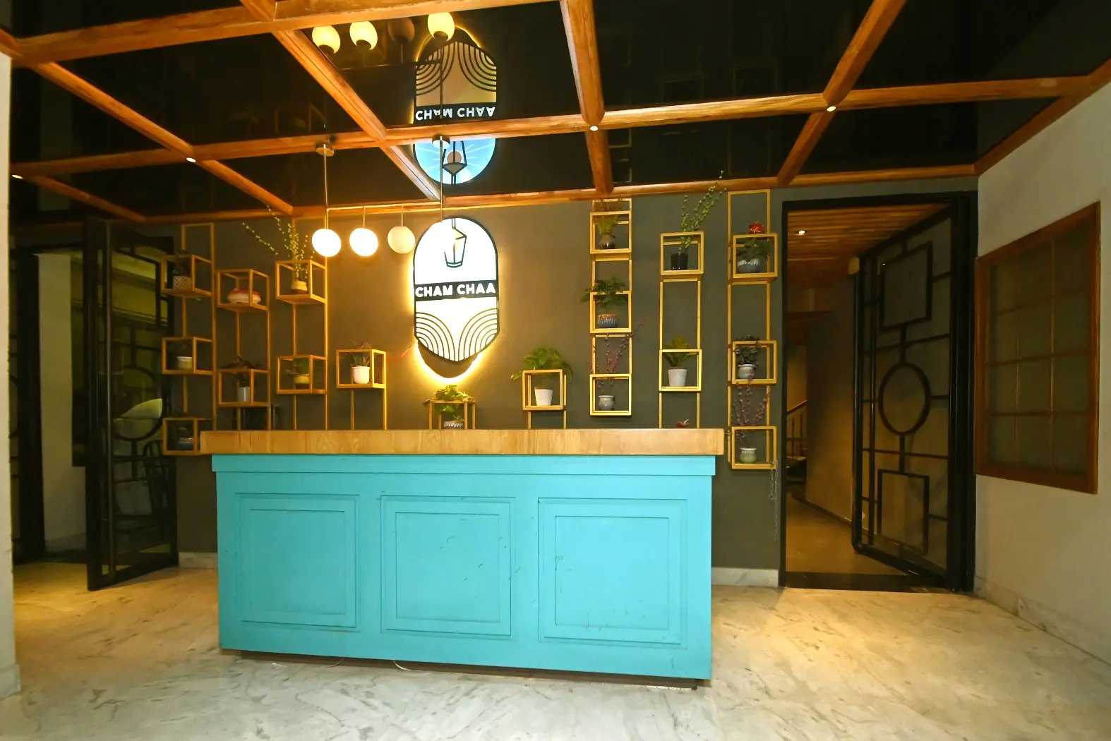 Gallery 04