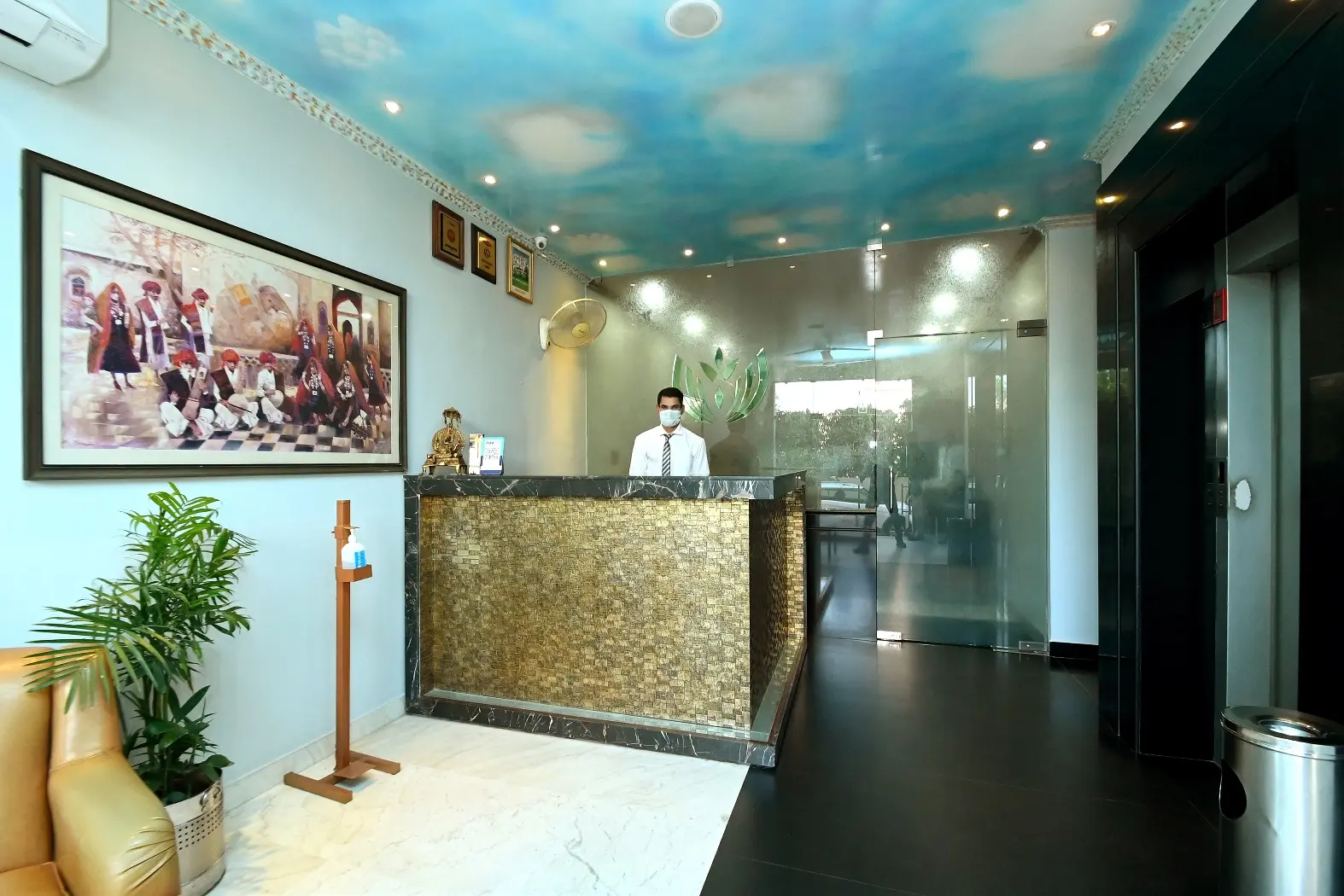 Gallery 15