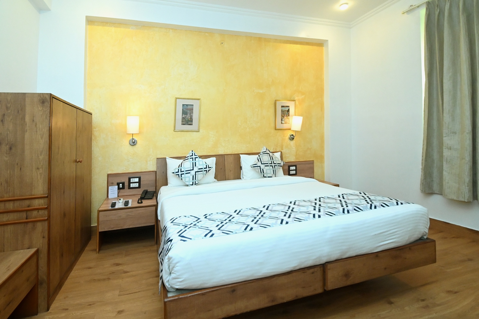 Signature Double Room gallery 3